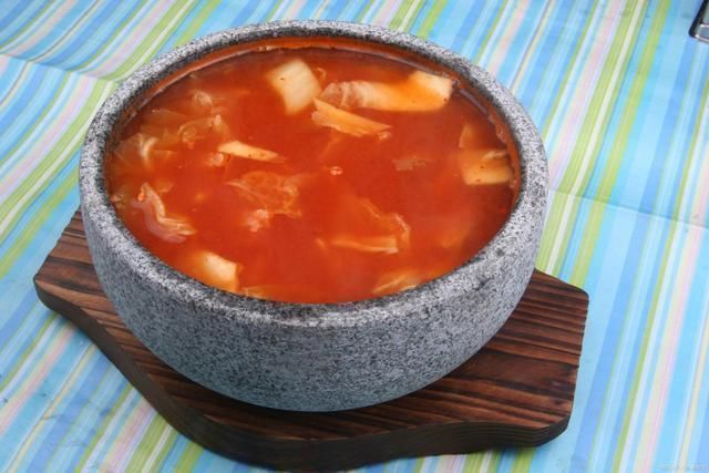 忍不住|中国人最爱的8种俄罗斯美食,看到图片就忍不住流口水,好吃不贵