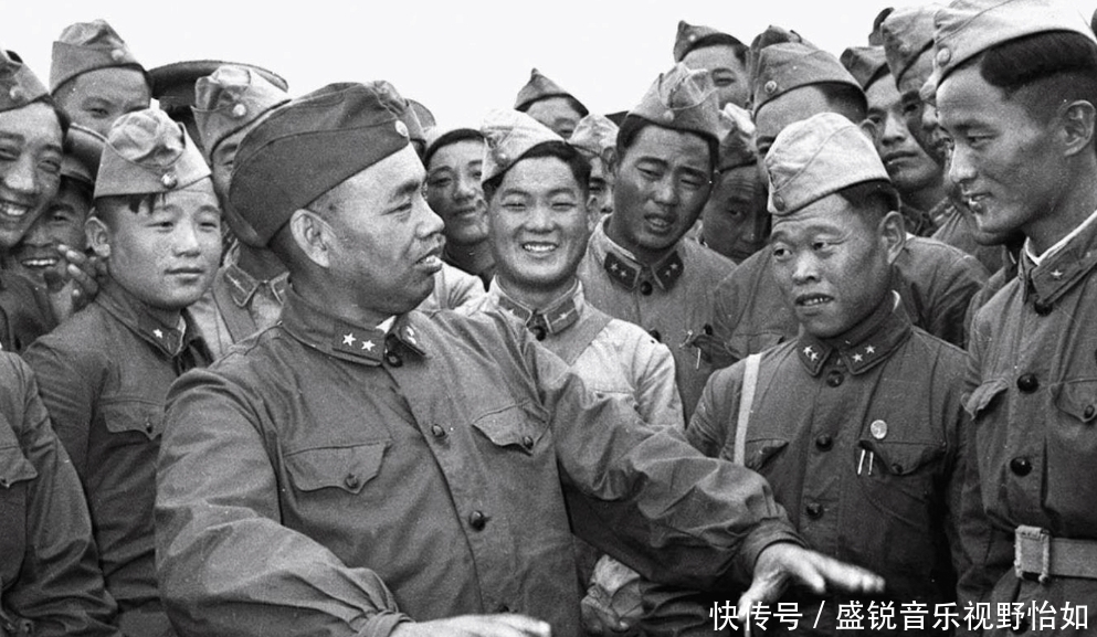  何畏|许世友成为上将, 其上司何畏却下落不明, 传言道在乡村当了老师
