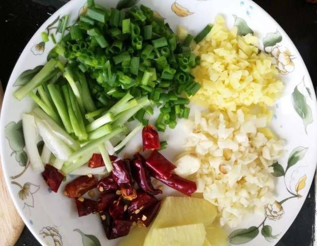  在家|毛血旺在家做的，这是一道真正的菜，全家都可以吃！