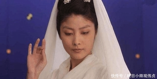 手中|难怪六耳猕猴不惧孙悟空,你看他手中的铁棍啥来历?竟比金箍棒强