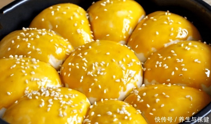 馒头|秋天,这菜要多吃,1块钱一斤,简单一做,蓬松暄软,比馒头好吃