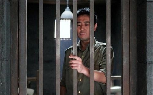 孙殿英|盗慈禧墓的孙殿英,什么下场?58岁病死狱中,儿子成最牛守陵人