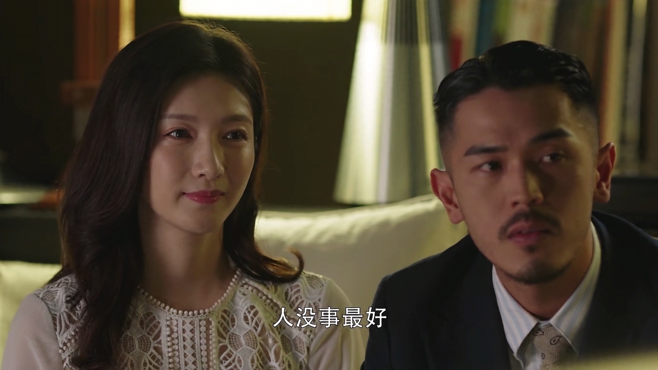 不上|汪曼妮被迫当“三”，还瞧不上小三的，情商太低迟早被打脸！