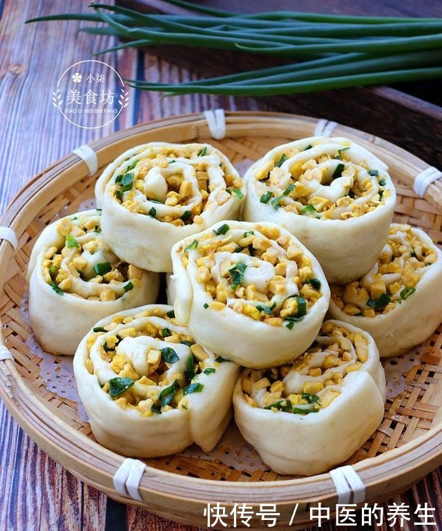 不用|豆腐里加3个鸡蛋,不用蒸不用炖,层层裹着馅料,比包子简单过瘾