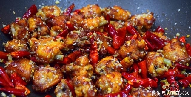 喜欢|鸡中翅最好吃的家庭做法,简单美味又解馋,看看你喜欢吃不?