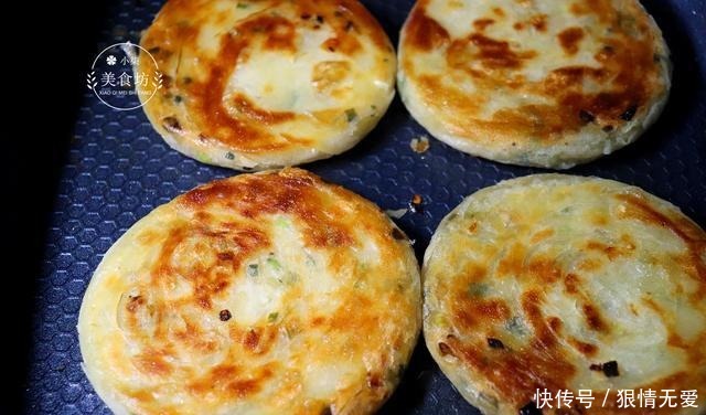 油酥|面粉别做油条了,教你好吃的做法,不用烤不油炸,出锅瞬间被扫光