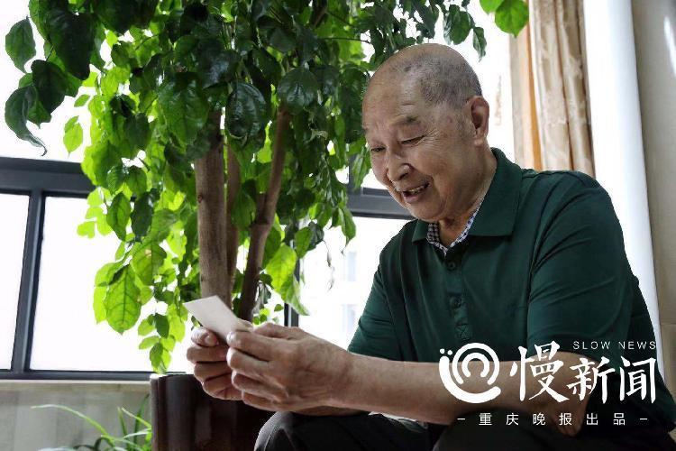  亲历|中国第一颗原子弹成功爆炸，他亲历见证