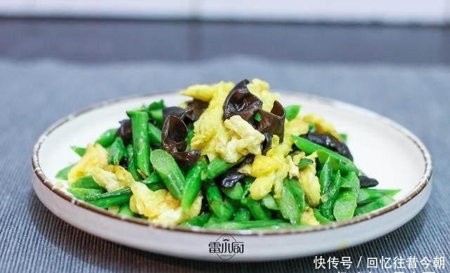 女生|宅在家不出门易长胖,这9种食物,女生每天吃一道,体重蹭蹭降