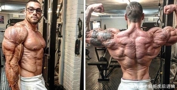  健美的人|美国男子10年健身练出夸张身材，肌肉发达，被称真人版教科书