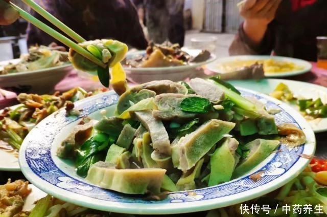 欲罢不能|看看老家的农村大席色相好,味道更好,让人欲罢不能!