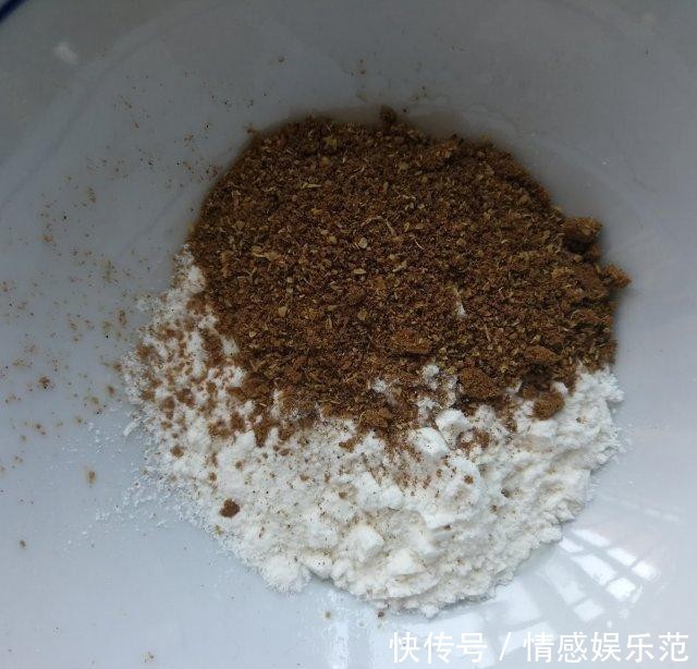 南瓜|南瓜椒盐葱香咸窝窝,又暄又软,好吃极了