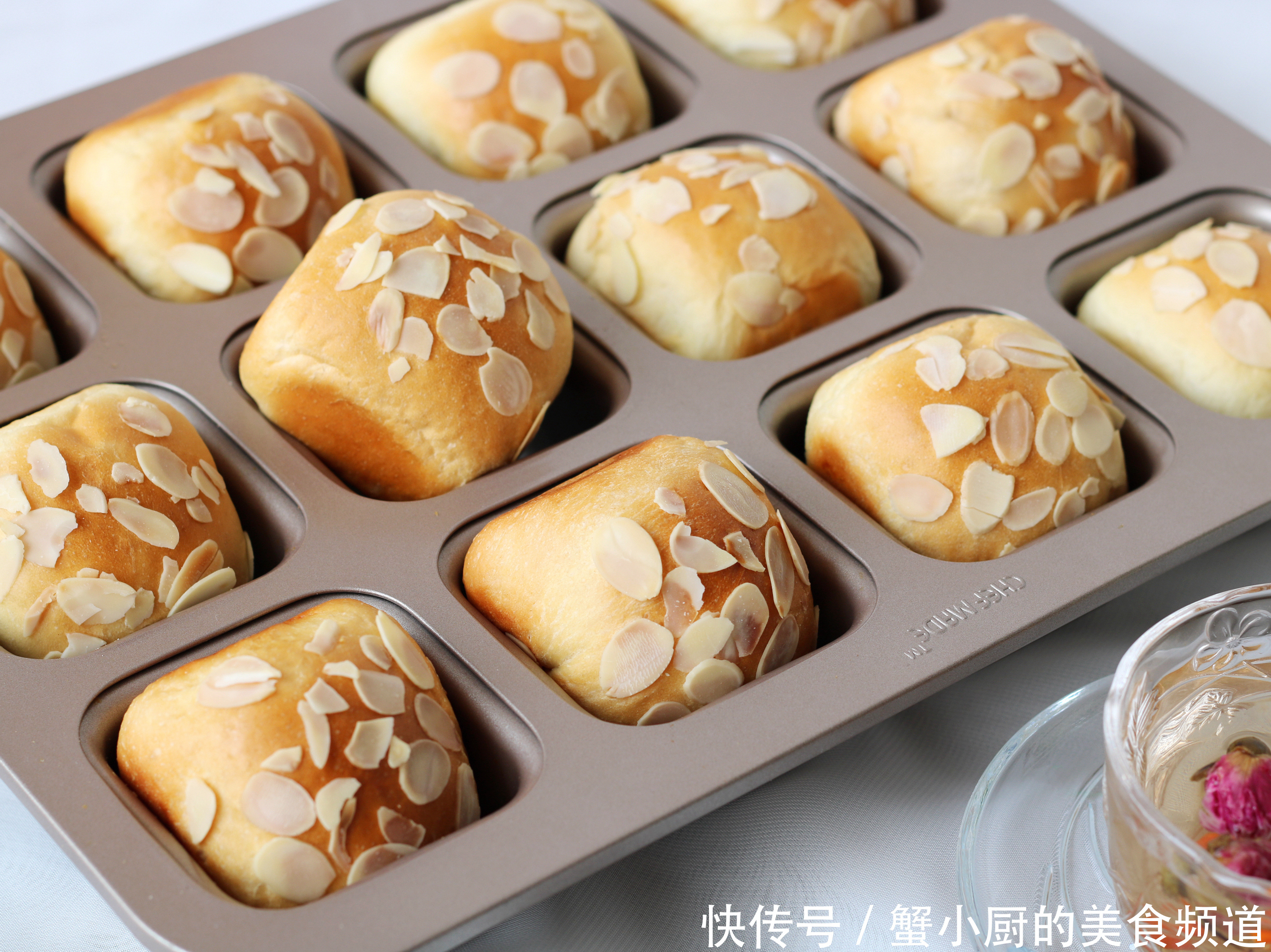 不硬|用了6年的面包配方,香甜松软细腻,放3天也不硬,比买的还好吃