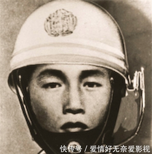  开走|男子假扮警察，众目睽睽开走运钞车，劫走3亿工资，从此下落成谜