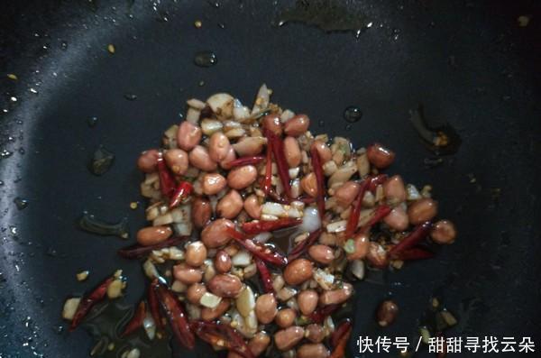 新鲜的鲫鱼|被“误解”最深的鱼,它的全身是宝,比甲鱼营养,6元1斤没人买