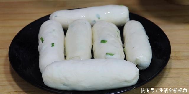  葱油饼|早餐别老一套了，教你懒人做法，比油条还香，随吃随取，收藏了