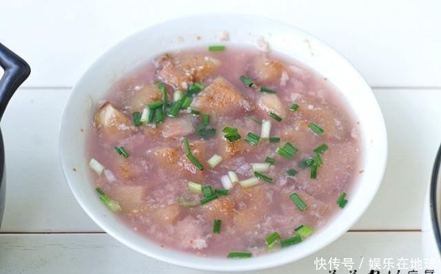  难得|给妈妈做病号餐，引来众人点赞，花钱不一定孝顺，这么用心最难得
