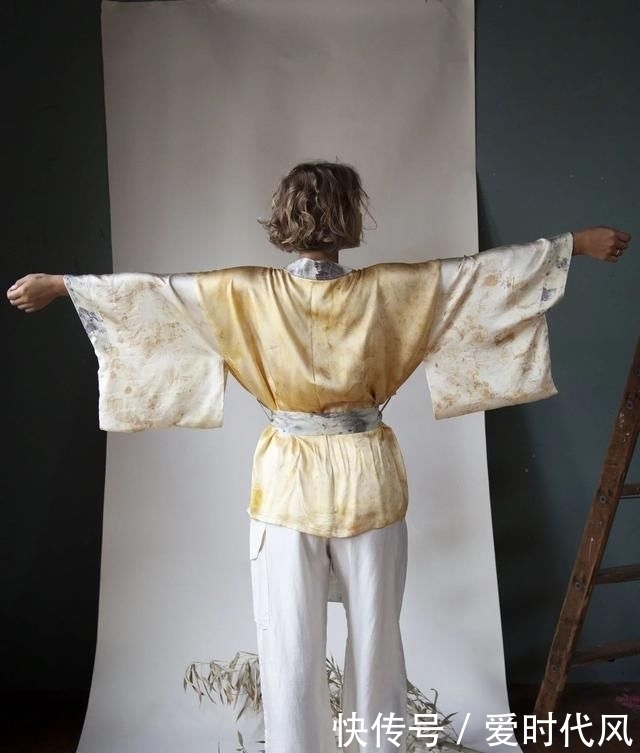 鲜花|球鞋当花瓶,鲜花填充羽绒服?时尚界的环保也太香了