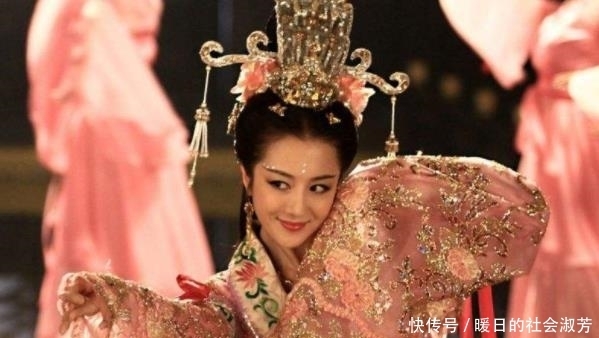  出息|才华横溢的曹植为何会输给曹丕？你看看他的老婆是谁，干了件啥事