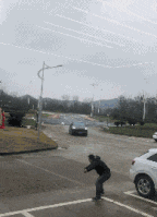  恶性竞争|搞笑GIF：这就是恶性竞争呀，谁都没得到好