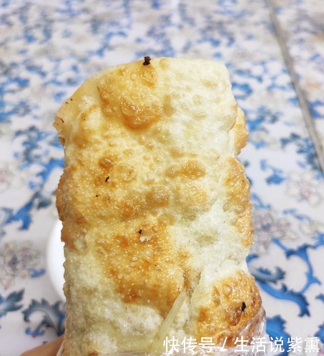 依然|始于1989年,一对姐妹花,开店30年,麻辣烫和饼依然好吃