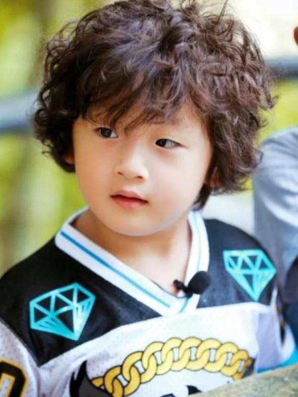 混血儿|爸爸去哪儿五年前VS五年后,诺一长大后,轩轩长大后,看到夏天认不出