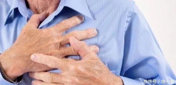 捣乱|老伯心脏疼痛难忍,检查发现心脏没事,却是这个病在捣乱…