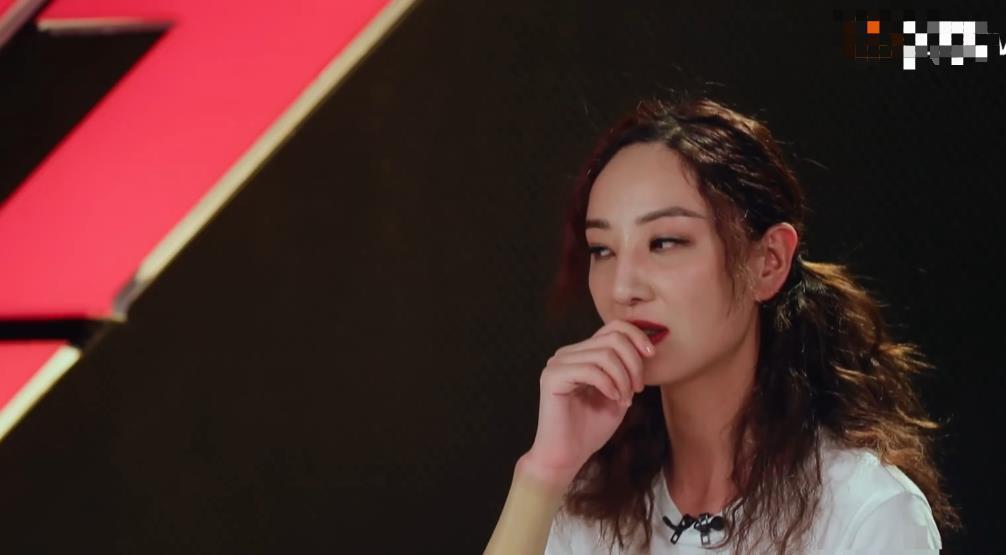 关键|有一种“憨”叫郑希怡,揭晓结果不看关键的,先看下面的吓到自己了