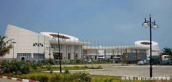 突飞猛进|此国受到中国援助,经济突飞猛进,警告邻国:敢打中国,我就打你