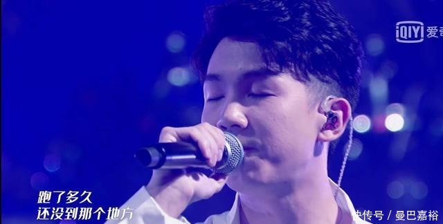 点评|《乐队的夏天》白日梦,专业点评:不地下就不摇滚!