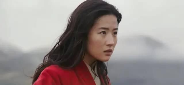  恶意|刘亦菲的《花木兰》被恶意刷分了？IMDb平台才拿到4.2分