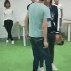 GIF|搞笑GIF：这是个王者