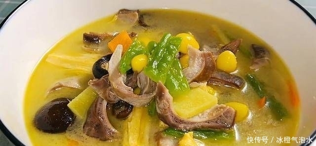 淮扬|厨师淮扬教你如何用白水果做猪肚,美味可口,擦洗是关键