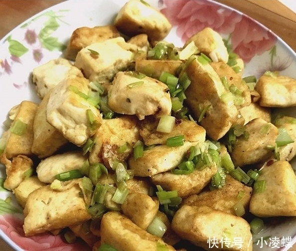 外卖|第一次带女朋友回家,妈妈做四个拿手菜,女朋友却叫了外卖