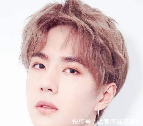 投票|《天天向上》官博个人终为王一博拉票,粉丝却不敢投票