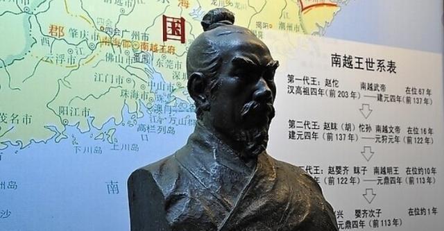 长寿|历史上最长寿的皇帝，送走了自己所有的儿子，迫不得已传位孙子！