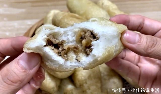 简单|秋天,吃包子饺子不如吃它,做法简单,外酥里鲜,做一锅不够吃