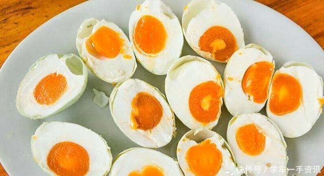 特别|外婆独有的腌制咸鸭蛋配方,一剥皮油滋滋冒,吃过一回终身难忘