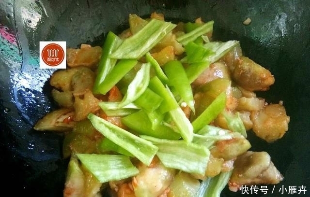 试试|红烧茄子家庭做法,软嫩入味,鲜香适口,吃多少都不腻,快试试吧