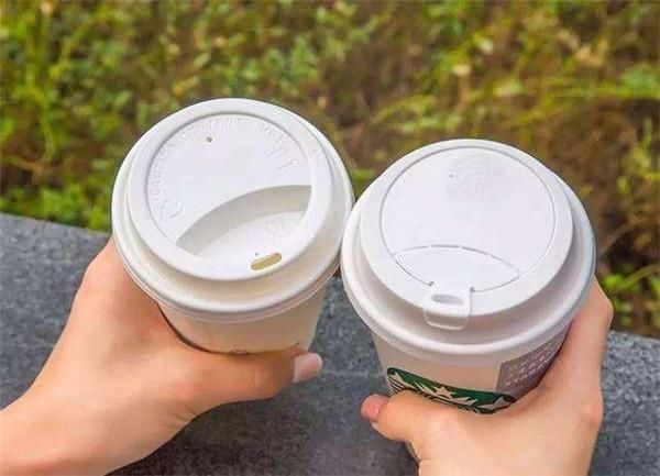 外卖|为什么我点的炸鸡外卖,可乐包装上有一个“针眼”看完才明白