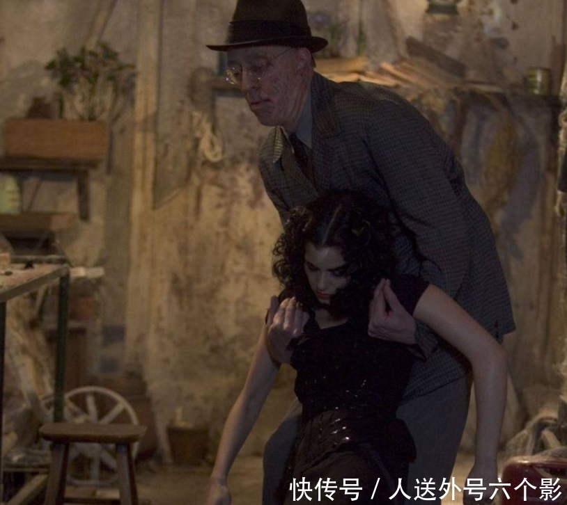 警察局|22岁好莱坞演员被杀，却有33人到警察局自首，真正凶手至今仍未找到