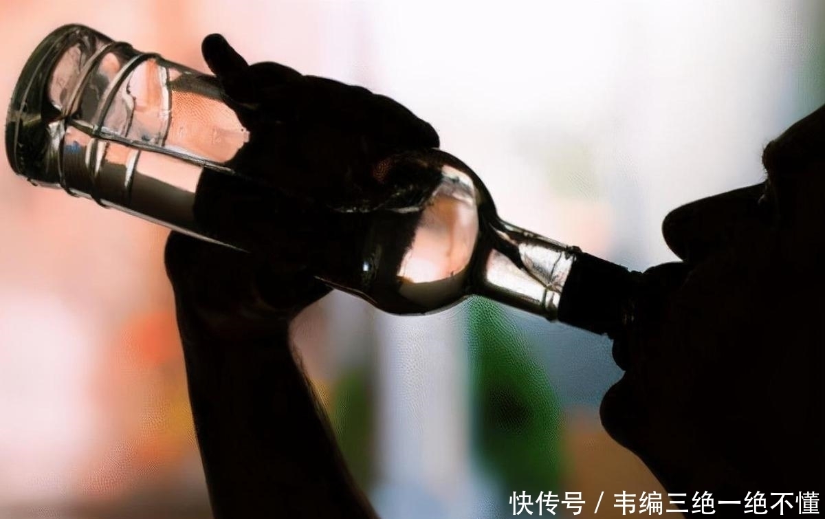 陈酿二锅头|中国光瓶酒之王,15元一瓶成最大玩家,堪称白酒界的“小米”!