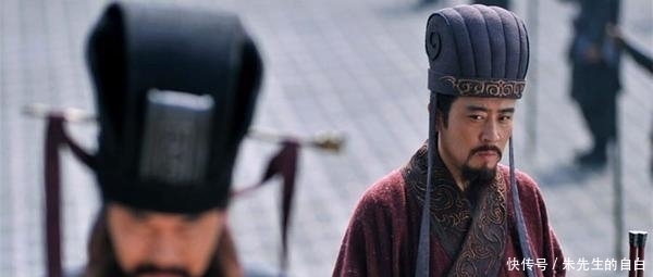 肉汤|三国猎户为讨好刘备，竟将妻子做成肉汤，曹操评价六个字一针见血