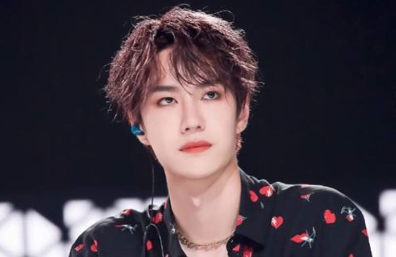 现场|没有王一博翻不了的车节目耍帅变大型摔跤现场,这个男生太搞笑