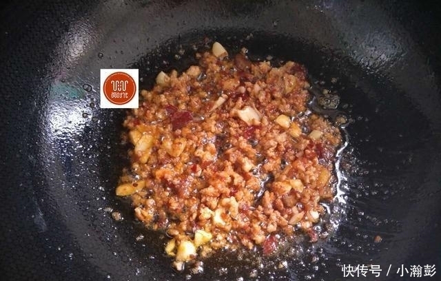 美食生活|我做的烧茄子,不油炸更入味,隔天就做一次,孩子多吃一碗饭!