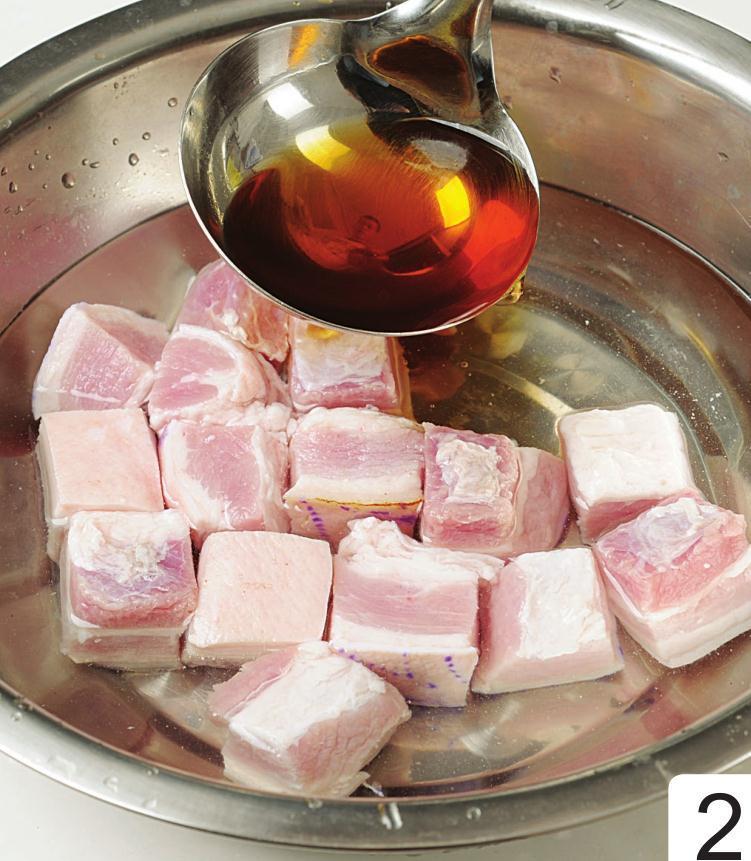 成功|想要做好吃的红烧肉,还是得放入凉水,厨房小白也能百分百成功