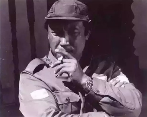 缅甸|他控制着金三角八成毒品，手下军队6个师我绝不把罂粟卖到中国