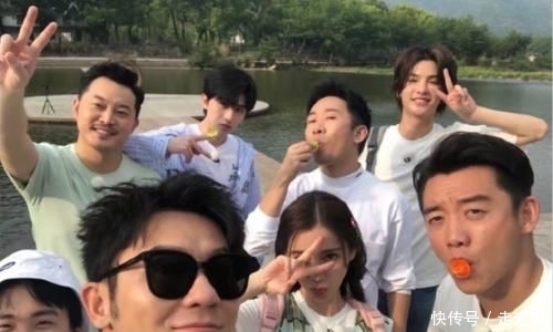 综艺节目|《奔跑吧8》终于定档!5月又来最强阵容,海报官宣很有“心机”