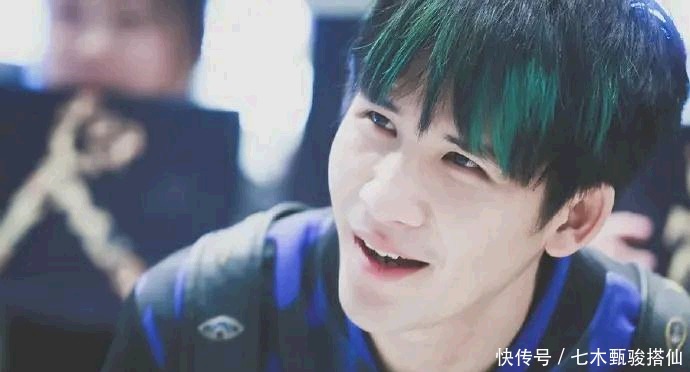  大张伟|《脱口秀大会》：大张伟取代罗永浩的真实原因