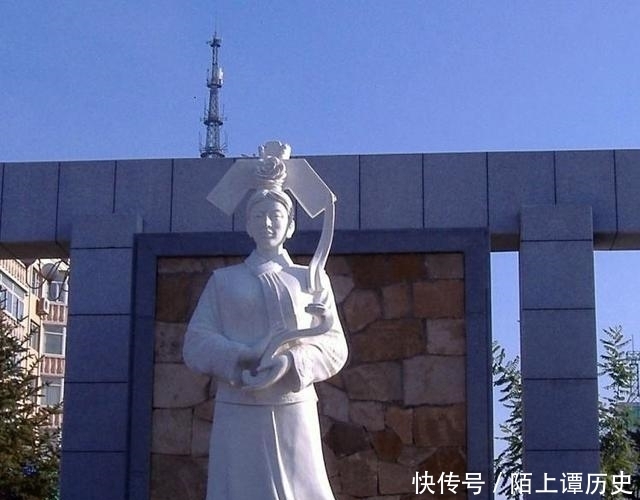 高材生|寻找富察皇后女儿,和敬公主八世孙,燕大高材生,与妻子一见钟情