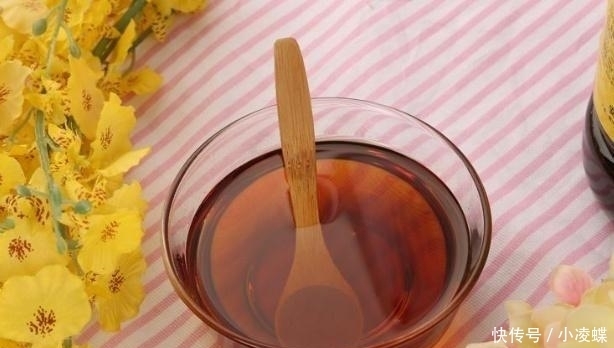 常生活|花生油和菜籽油哪一个更好？专家给出衷心建议：一定不要选错！